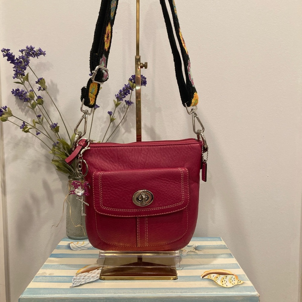 Coach Crossbody Bag in Deep Pink - Picture 3 of 12